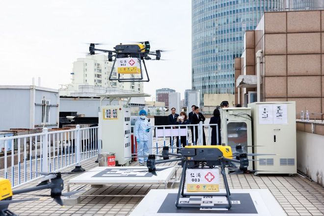 当 i 人博士入职大厂,让硬核科技连接烟火人间